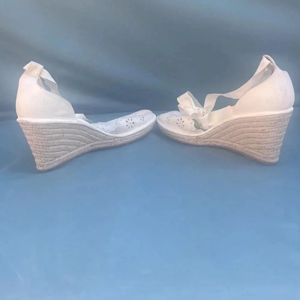 NWOT Veronica Beard Women 11 Soleil Sandal Espadrille White Eyelet Wedge *defect - Picture 4 of 11